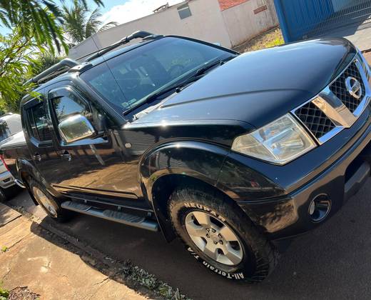 NISSAN FRONTIER 2.5 LE 4X4 CD TURBO ELETRONIC DIESEL 4P AUTOMÁTICO NISSAN FRONTIER 2.5 LE 4X4 CD TURBO ELETRONIC DIESEL 4P AUTOMÁTICO